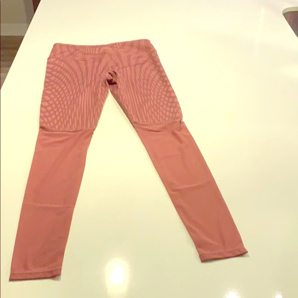 Alo Mesh Leggings